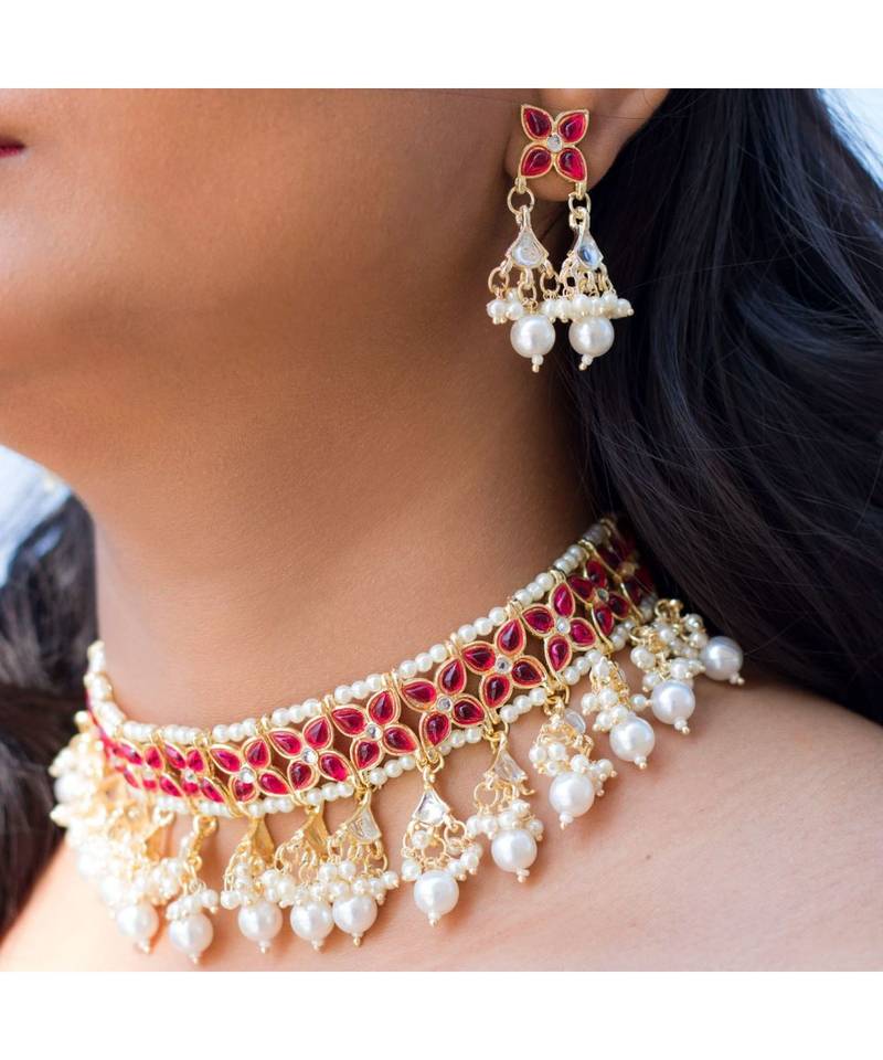 Traditional White Pearl & Kundan Studded Choker Necklace Jewellery Set For Women   