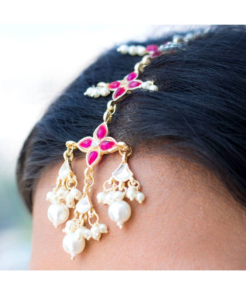 Traditional White Pearl & Kundan Studded Choker Necklace Jewellery Set For Women   