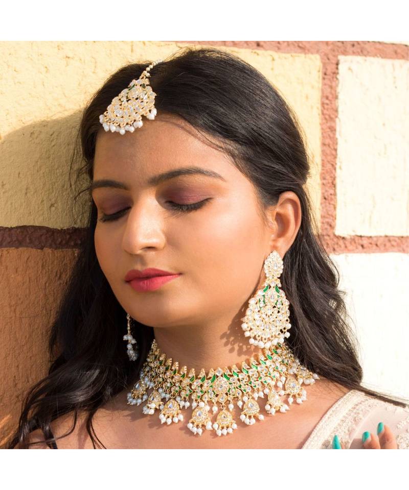 Traditional White Pearl & Kundan Studded Choker Necklace Jewellery Set For Women   