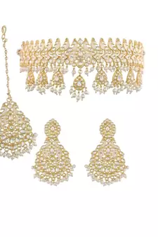 Traditional White Pearl & Kundan Studded Choker Necklace Jewellery Set For Women   