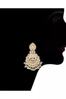 Traditional White Pearl & Kundan Studded Choker Necklace Jewellery Set For Women   