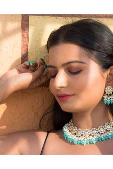  Traditional White Pearl & Kundan Studded Choker Necklace Jewellery Set For Women   (K7213Min)