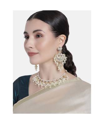 Traditional White Pearl & Kundan Studded Choker Necklace Jewellery Set For Women    1