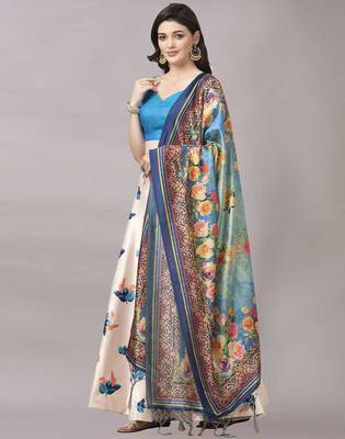 Women's Silk Blend Semi Stitched Lehenga Choli 3