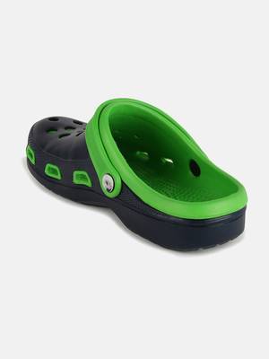 Men's Navy & Green Regular Wear clogs has regular styling 2