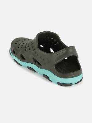 Men's Grey & Green Regular Wear clogs has regular styling 2
