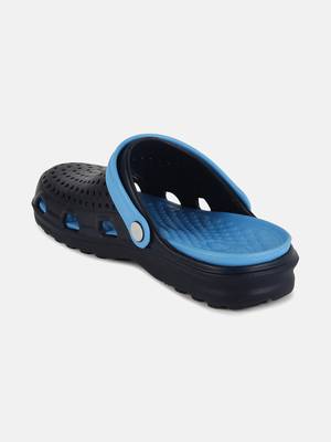 Men's Navy & Blue Regular Wear clogs has regular styling 2