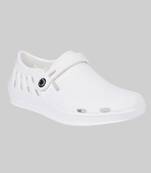 Women's White Regular Wear clogs has regular styling