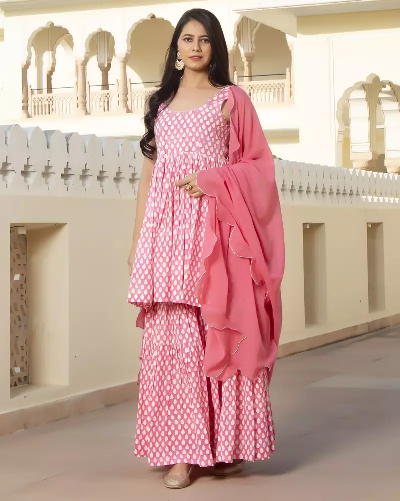 Coral embroidered cotton kurta-suits