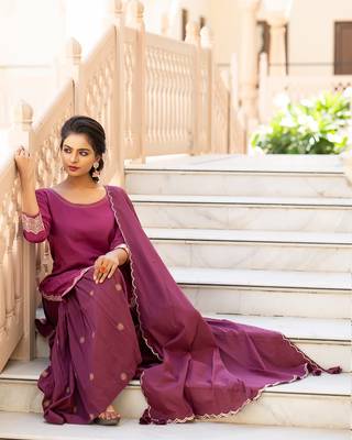 Maroon embroidered cotton kurta-suits 2