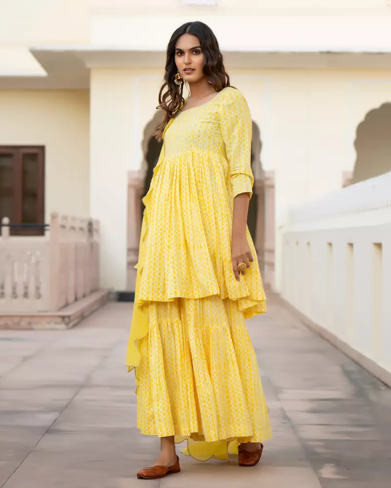 Yellow embroidered cotton kurta-suits