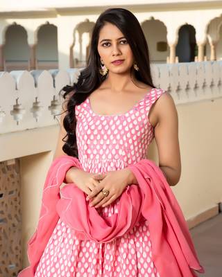 Coral embroidered cotton kurta-suits 3