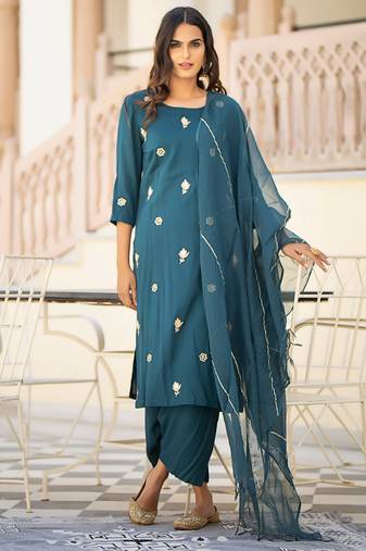 Green embroidered cotton kurta-suits