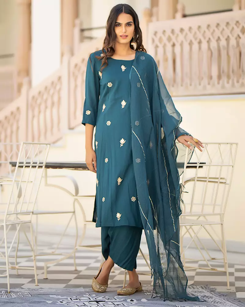Green embroidered cotton kurta-suits