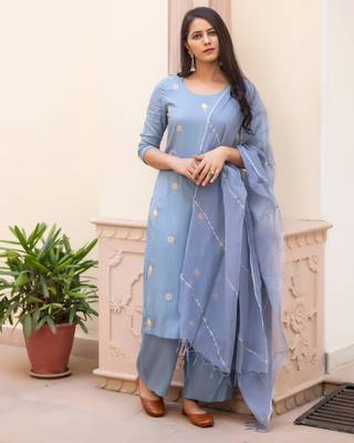 Blue embroidered cotton kurta-suits 1