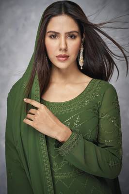 Green embroidered georgette salwar 3