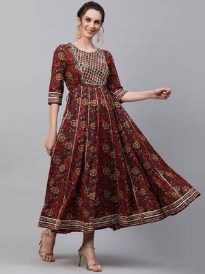 Indo Era Maroon Floral Print Flaired Anarkali Kurta 3