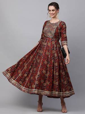 Indo Era Maroon Floral Print Flaired Anarkali Kurta 5