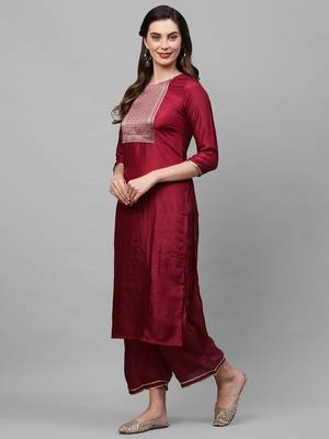 Indo Era Maroon Solid Straight Kurta 4