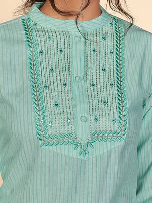Vbuyz Women's Printed & Embroidered Straight Cotton Turquoise Stitched Kurta 7