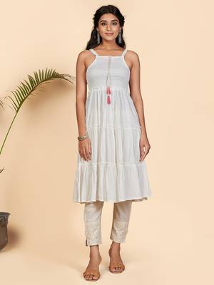 Vbuyz Women's Embroidered Flare Rayon Blue Stitched Kurta With Shrug 4