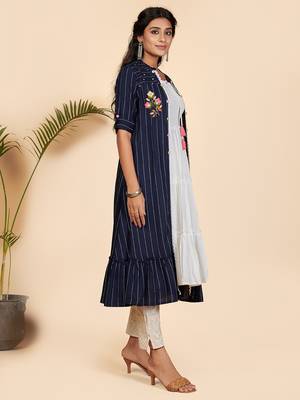 Vbuyz Women's Embroidered Flare Rayon Blue Stitched Kurta With Shrug 7