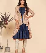 Vbuyz Women's Embroidered Flare Cotton Peach Stitched Kurta With Assemetric Shrug