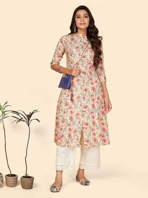 Vbuyz Women's Printed A Line Rayon Red Stitched Kurta With Multiple Slit 2
