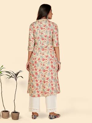 Vbuyz Women's Printed A Line Rayon Red Stitched Kurta With Multiple Slit 3