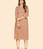 Vbuyz Women's Printed & Gota Patti Work Straight Cotton Peach Stitched Kurta