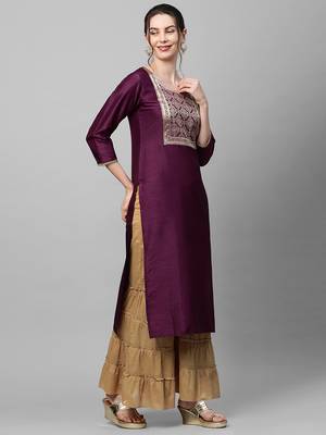 Indo Era Wine Solid Straight Kurta 3