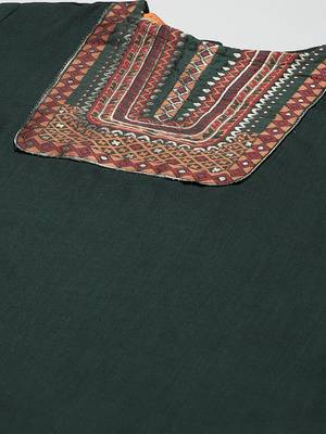 Indo Era Green Solid Straight Kurta 5