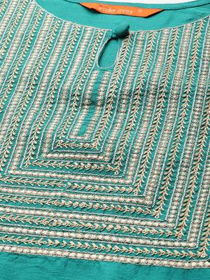 Indo Era Sea Green Embroidered Straight Kurta 5