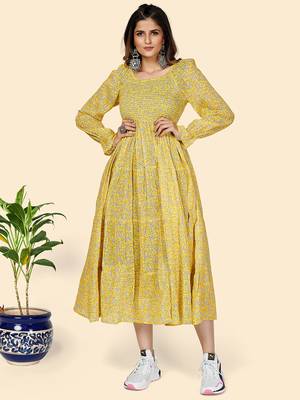 Vbuyz Women's Printed Anarkali Cotton Yellow Stitched Kurta 2