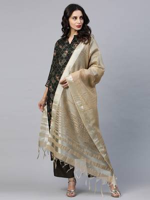 Indo Era Green Foil Floral Printed Straight Kurta Palazzo with Dupatta Set 5