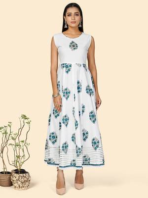 Vbuyz Women's Print & Hand Work Anarkali Cotton Turquoise Stitched Kurta With Shrug 3