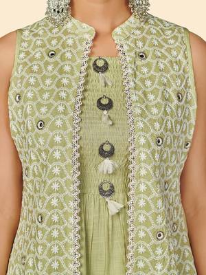 Vbuyz Women's Chikankari Anarkali Cotton Pista Stitched Kurta With Shrug 7