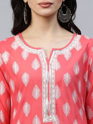 Indo Era Pink Foil Printed Straight Kurta Pant with Dupatta Sets 5