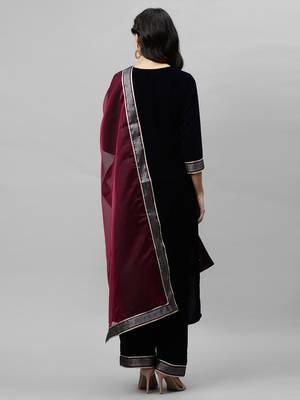 Indo Era Navy Blue Velvet Kurta Palazzo with Dupatta Sets 2