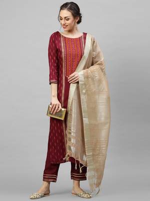 Indo Era Maroon Foil Printed Straight Kurta Trouser With Dupatta Sets 4