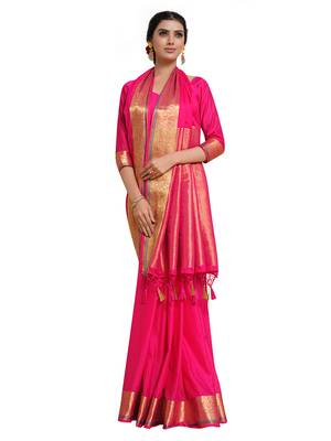 Pink woven crepe saree with blouse 2