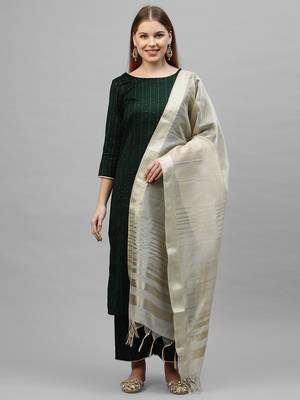 Indo Era Green Embroidered Straight Kurta Palazzo With Dupatta Set 1