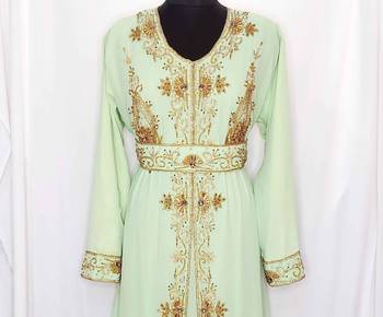 Light Green Moroccan Kaftan	With Sun-proof hijab 4