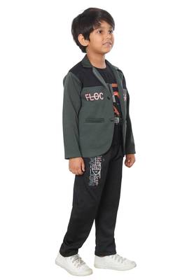 DKGF Boys 3-Piece Suit 4