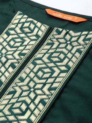 Indo Era Green Solid Straight Kurta Trouser Set 5