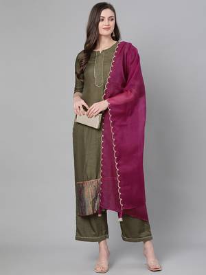Indo Era Green Solid Straight Kurta Palazzo with Dupatta Sets 4