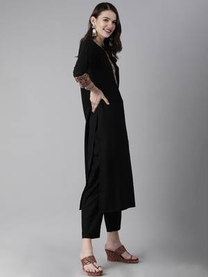 Indo Era Black Solid Straight Kurta Trouser With Dupatta Set 3