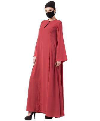 Modest Dress With Contrast Buttons And Belt. 2