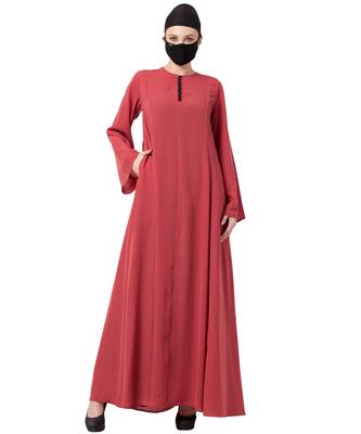 Modest Dress With Contrast Buttons And Belt. 3