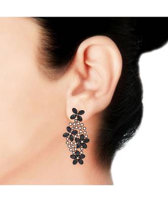 Floral Black Kundan Gold Plated Dangling Delicate Earring For Women 4